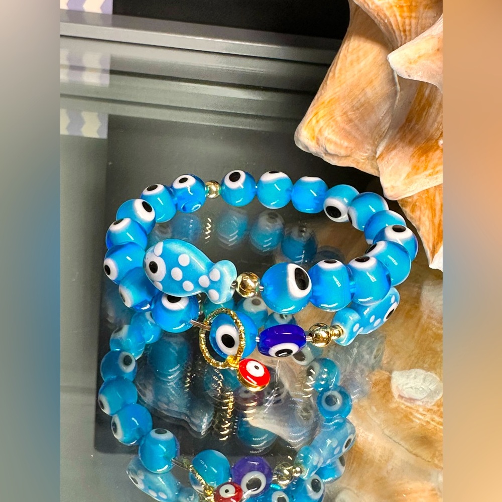 BLUE MALOCCHIO LUCKY CUFF BRACELET Size 7” up to 7.5”